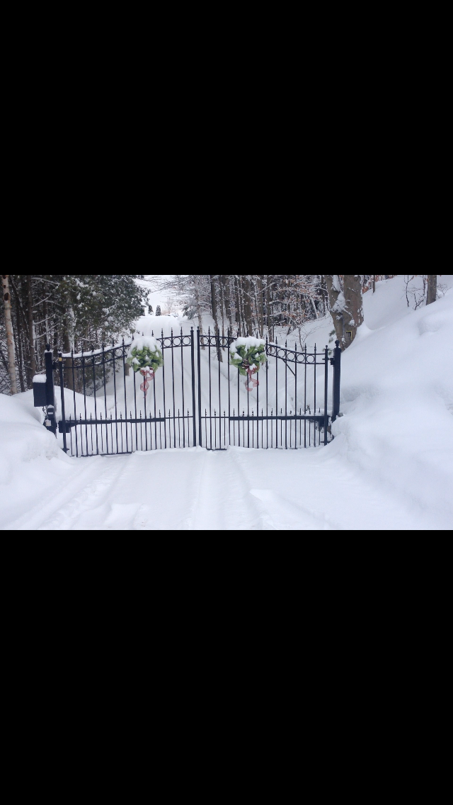 Concord Bi Parting Gate Winter