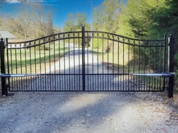 Sonoma Bi-Part swing gate